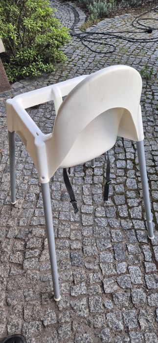 Kultowy fotelik do karmienia Antilop IKEA