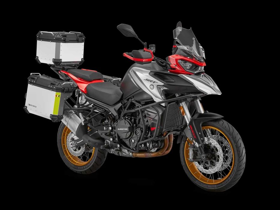Motocykl QJ MOTOR SRT 900SX HIT quadon CF MOTO Zontes Benelli Triumf