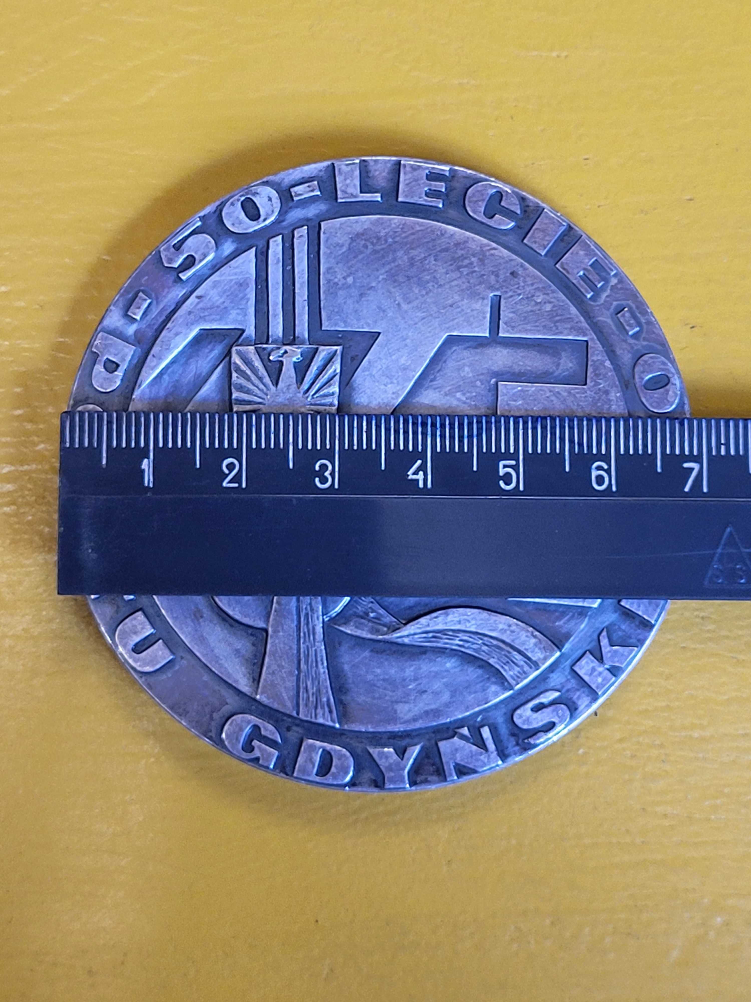 Stary Medal Stocznia Gdańska Zarząd Portu Gdynia 1922 - 1972 PRL