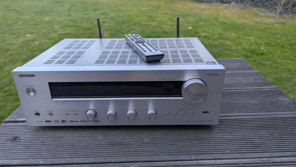 Onkyo TX-8270 -- amplituner sieciowy (Wi-Fi, Spotify, photo)