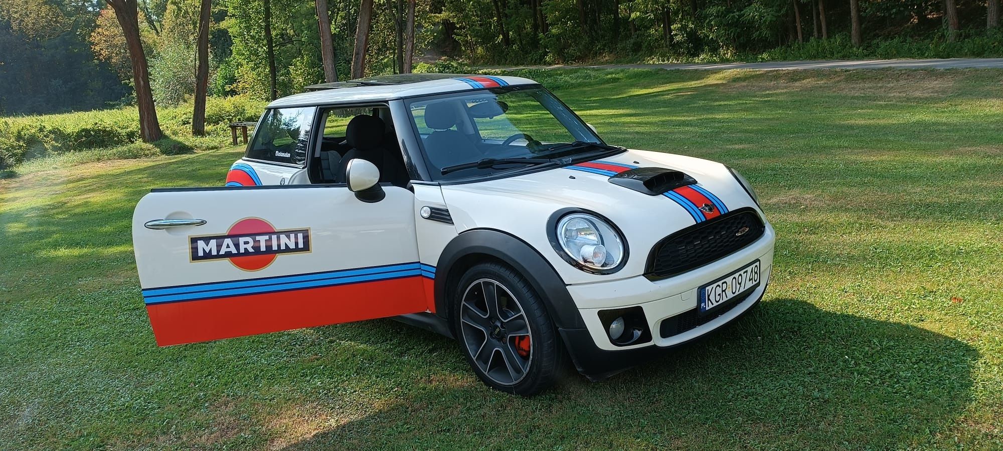 Mini Cooper "Martini"