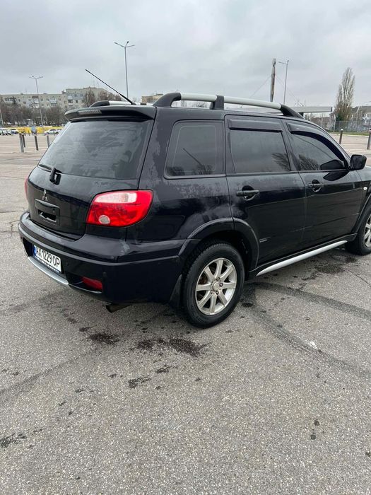 Продам Mitsubishi Outlander