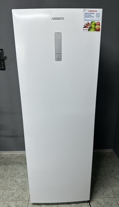 Морозильна камера Ardesto urm-n227e172