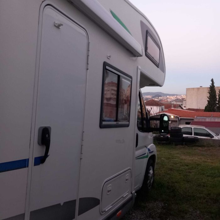 Autocaravana como nova