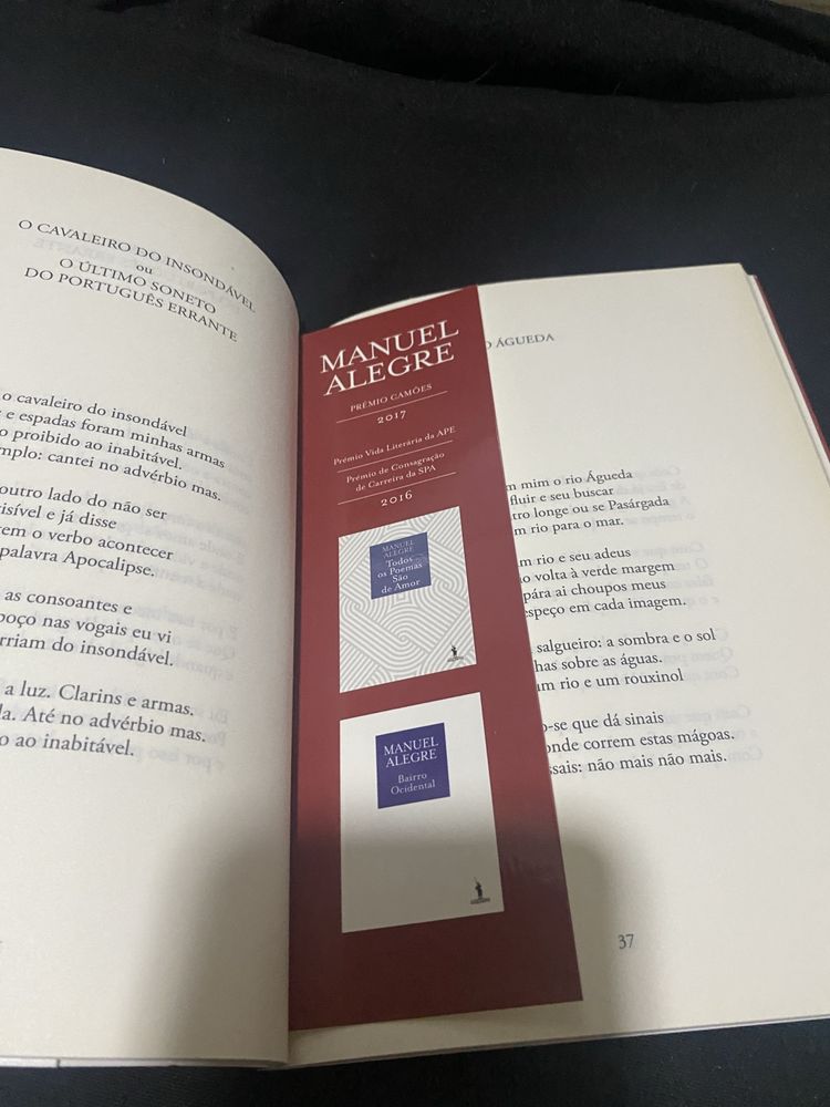 Livro de Poesia de Manuel Alegre “Os Sonetos”