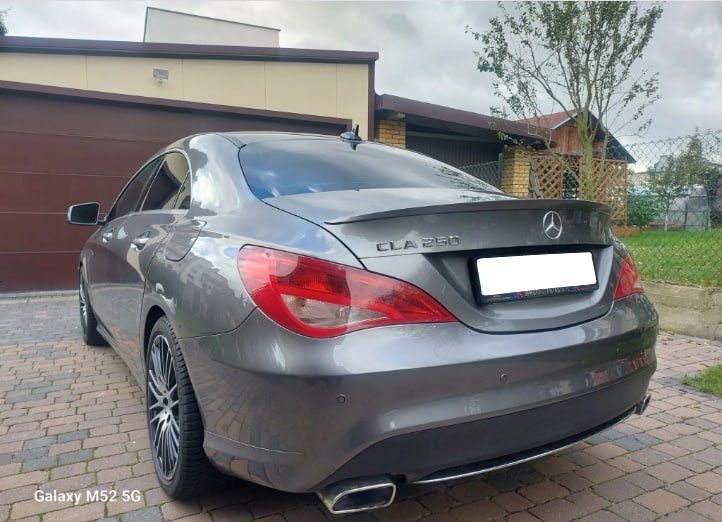 Mercedes-benz CLA 250 2016