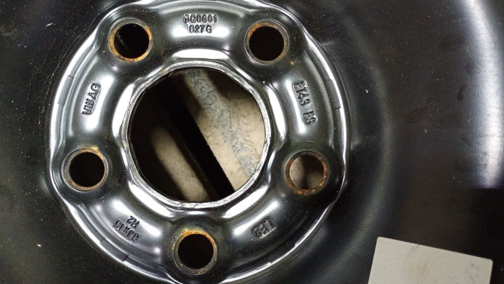 Opona 195/55R15 plus felga VW Seat Skoda