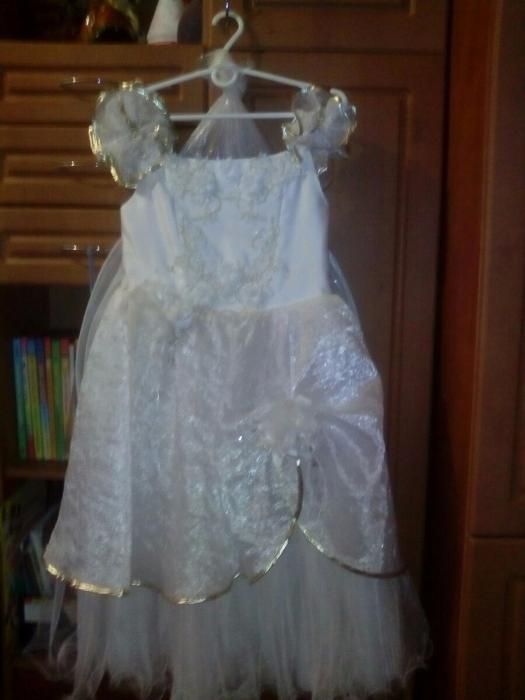 Платье нарядное для праздника