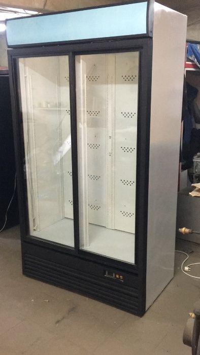 Холодильна  шафа Вітрина б.у. UBC  LARGE
