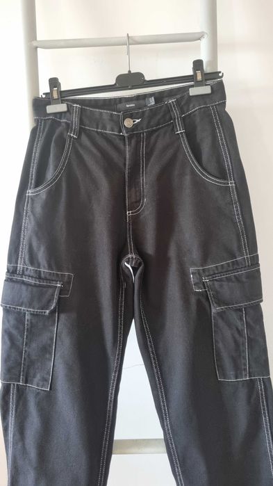 Calças pretas de ganga  novas sem etiquetas da Bershka