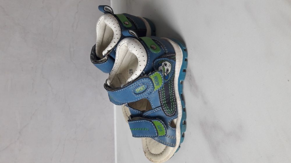 Sandałki chłopięce