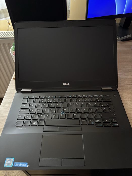 Dell latitude e7470 | i7 | 16gb RAM | 256gb ssd | win 10 PRO