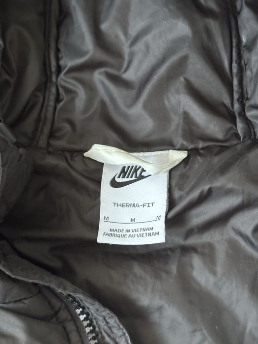 Пуховик Nike therma-fit