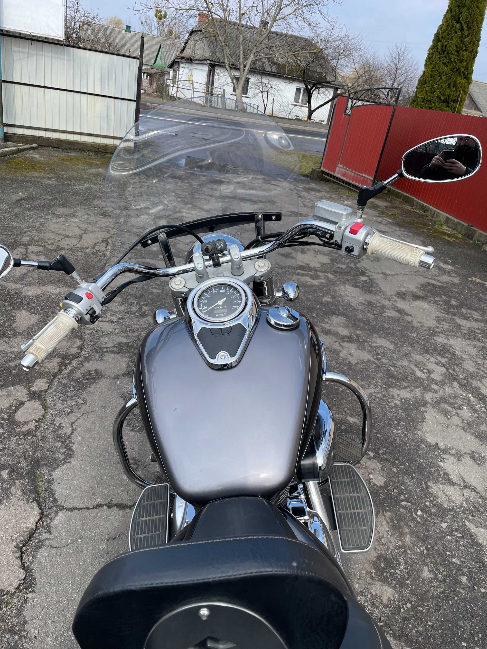 Suzuki Intruder 400 2010