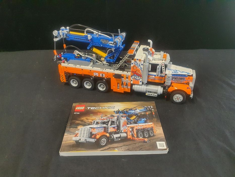 Lego Technic 42128