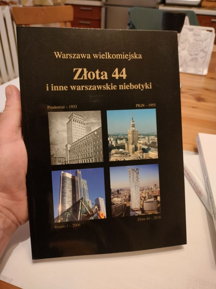 Złota 44 i inne warszawskie niebotyki