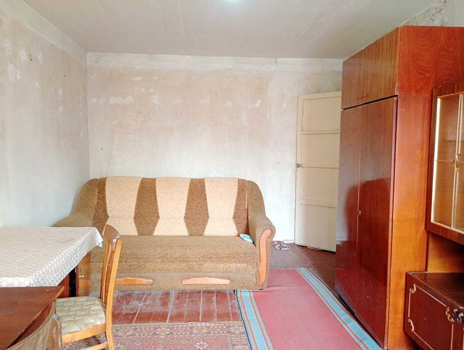 1-комнатная кварира в кирпичном доме на поселке Котовского