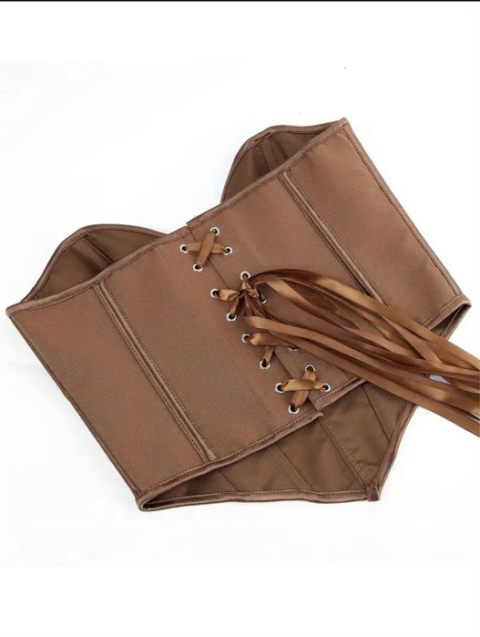 Корсет-топ у формі серця