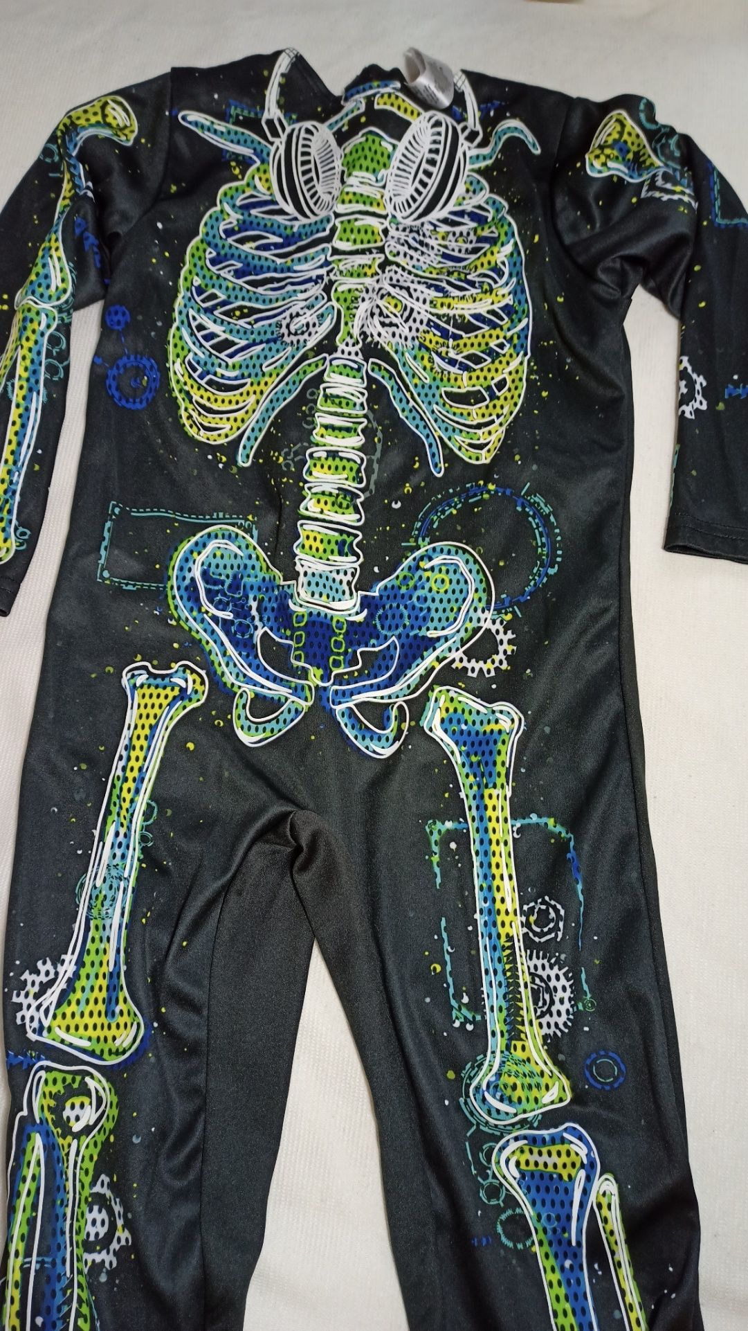 Карнавальний костюм скелета, кощія, чахлика невмирущого 3-4 роки 
довж