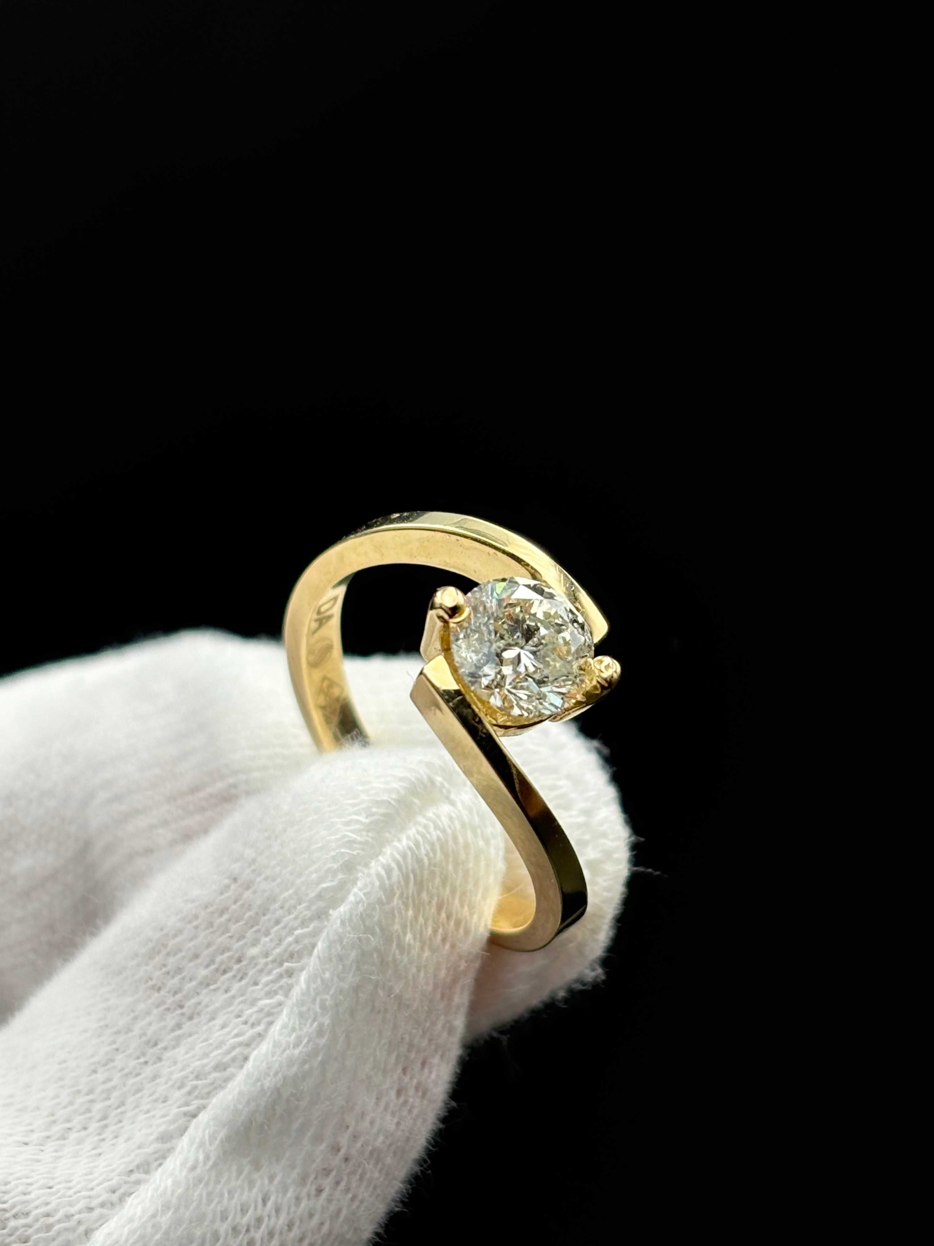 Pierścionek 1,01ct z naturalnym brylantem / diamentem , zaręczynowy