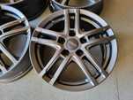 [810] Felgi aluminiowe 16 Cali 5x114,3 ET30 6,5J + Czujniki Renault