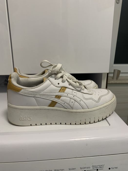 Кросівки Asics