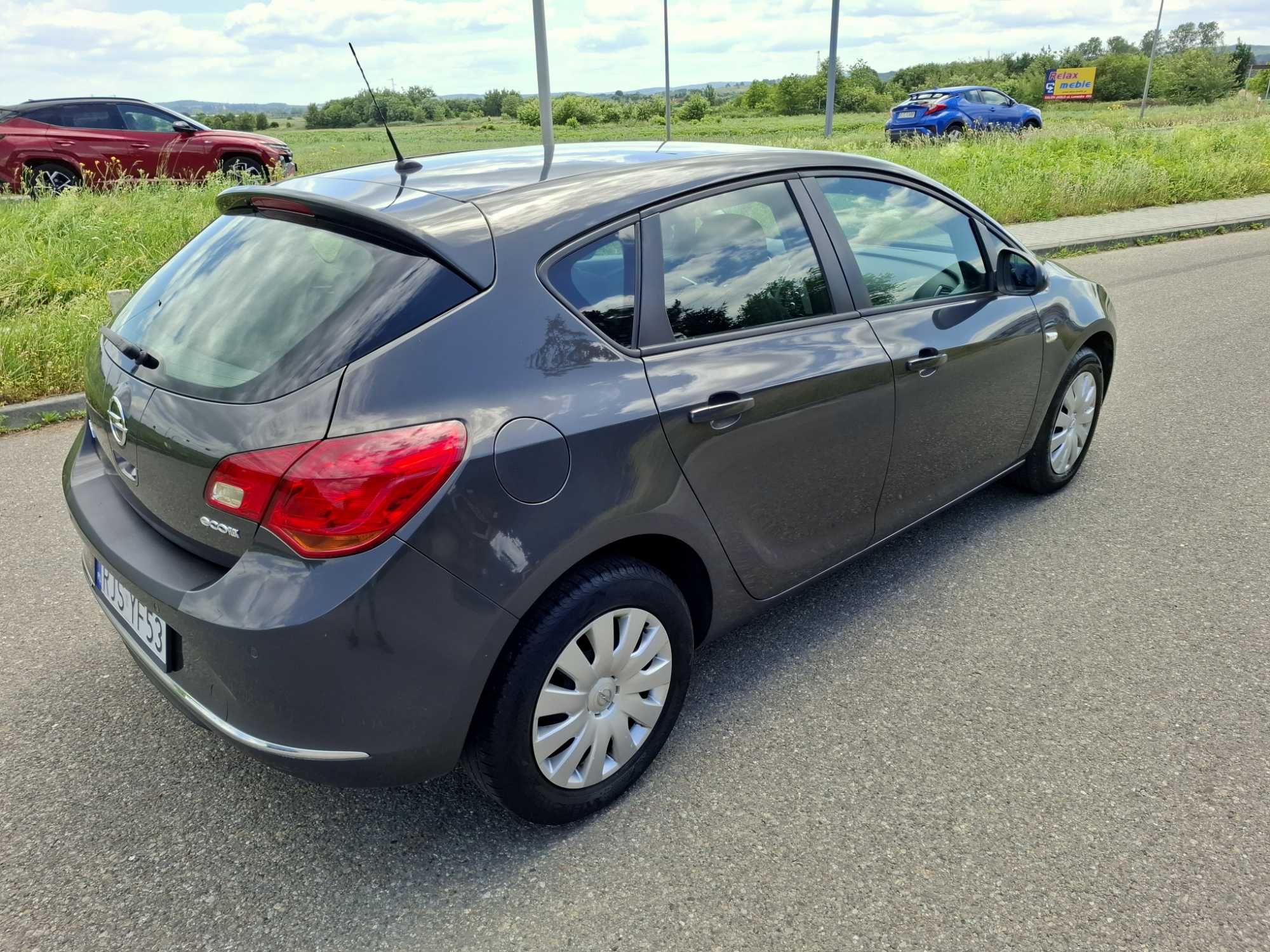 Opel Astra J 1.4 Benzyna  2012r Klima Tempomat Czujniki Zadbany!