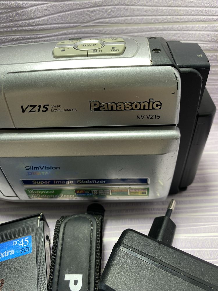 Видеокамера Panasonic NV-RZ15