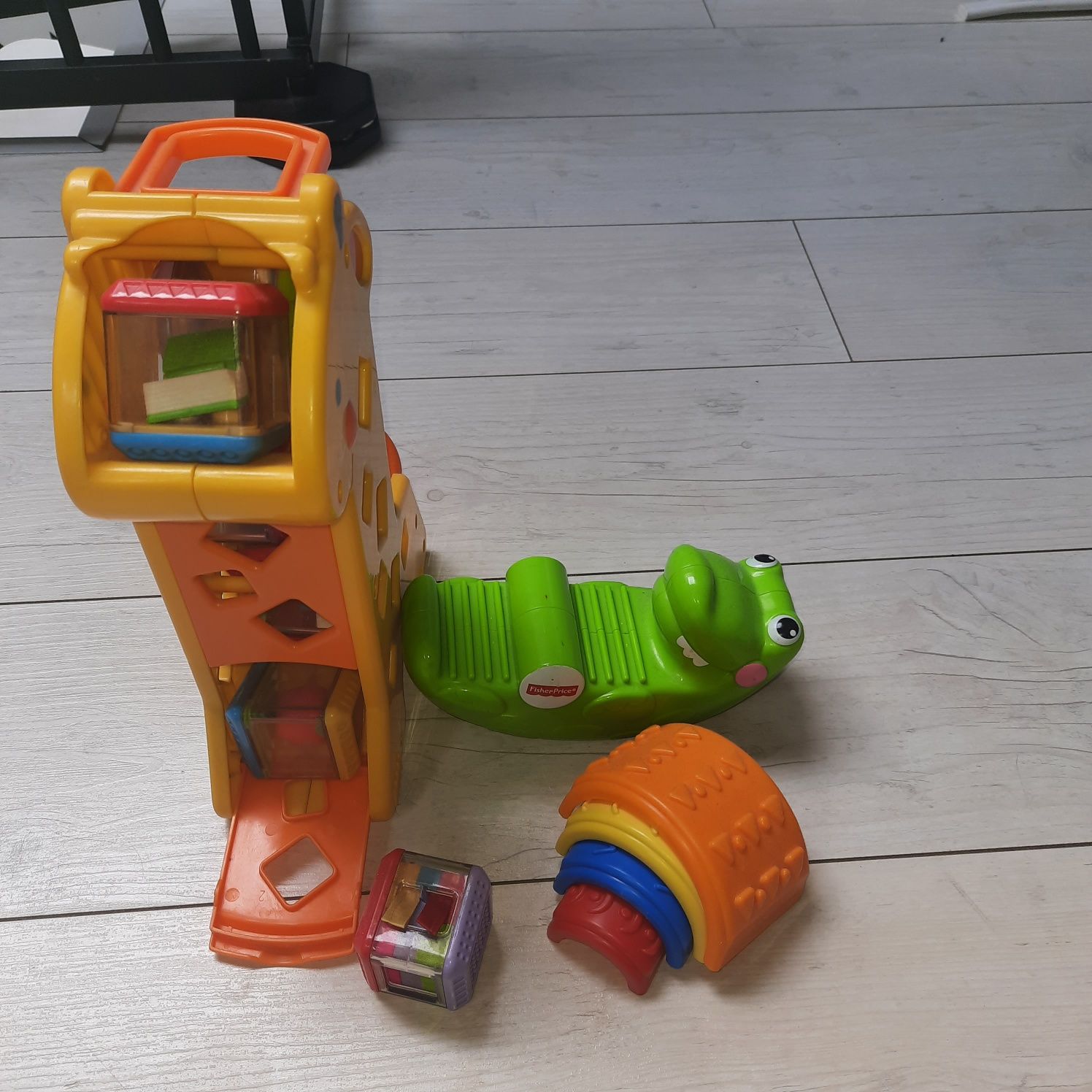 Zabawka edukacyjna fisher price