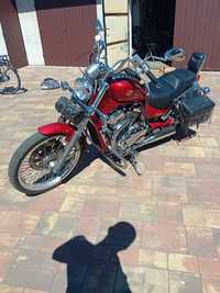 Suzuki Intruder 800