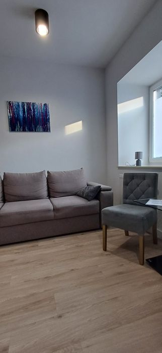 Kawalerka, mieszkanie, pokoje na doby,godziny. Parking,centrum