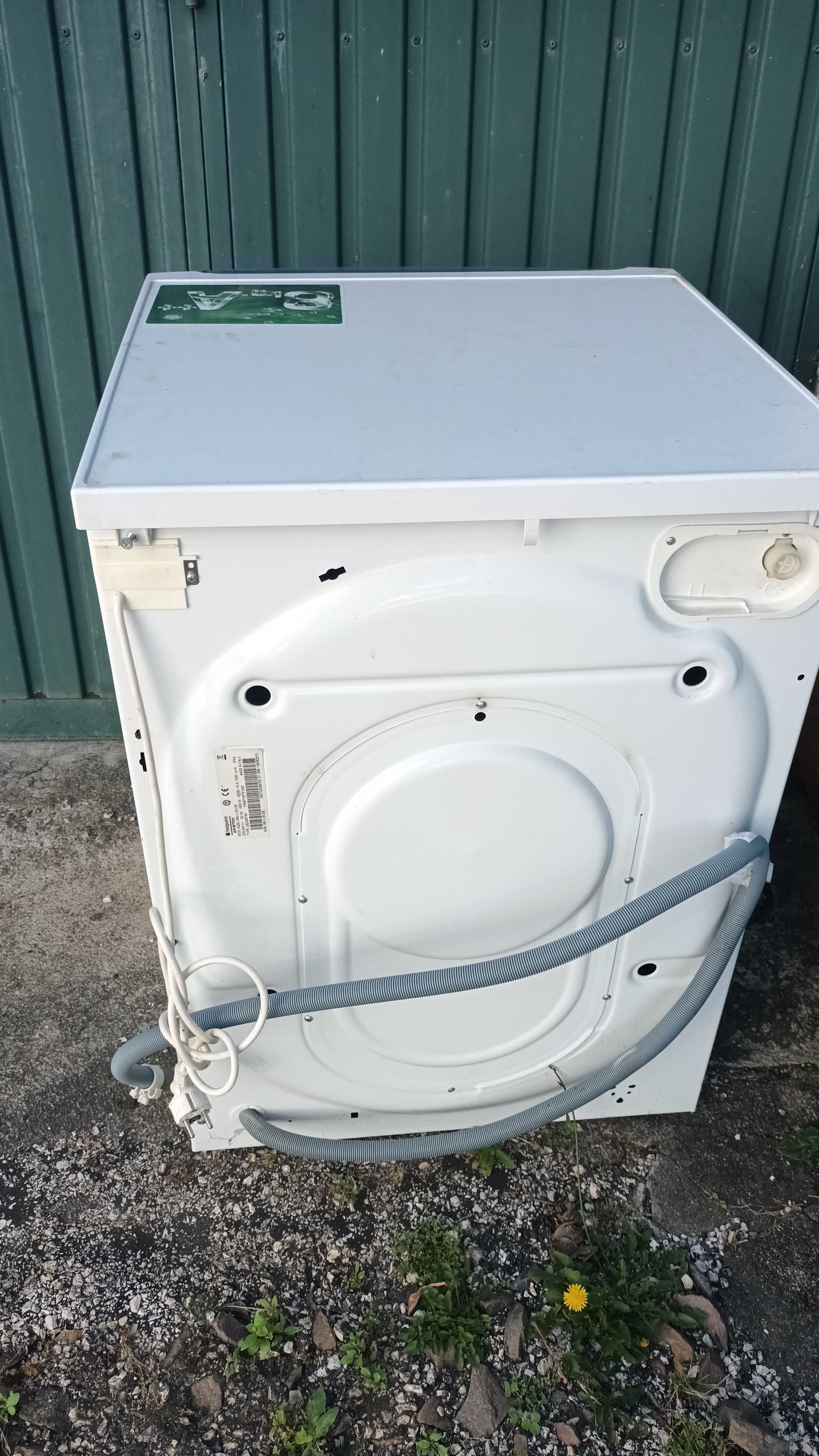 Máquina de lavar roupa da Ariston -8kg