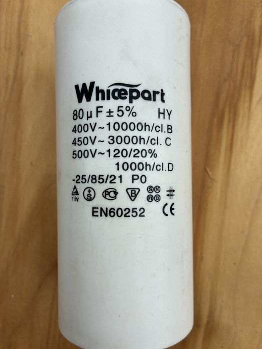 Продам конденсатори до електро двигуна