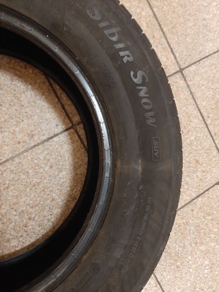 4 szt 215/65 r 16 Opony zimowe Matador Sibir Snow Suv