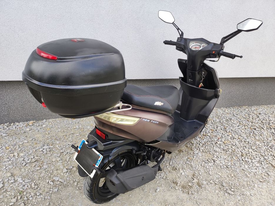 IMF 50 CC 4t 2019r wtrysk 12 koła kuferek Transport Peugeot TNT