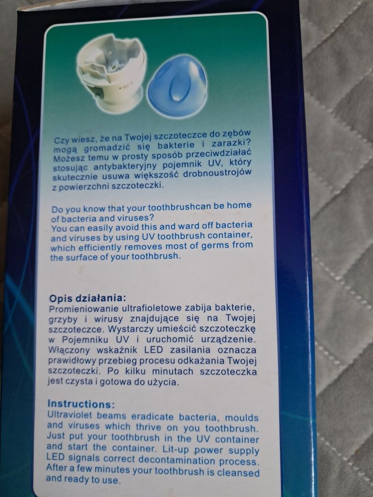 Antybakteryjny pojemnik UV na szczoteczki do zębów