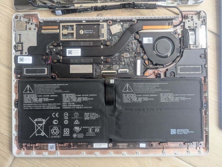 Surface Laptop Go 1 1943 запчастини