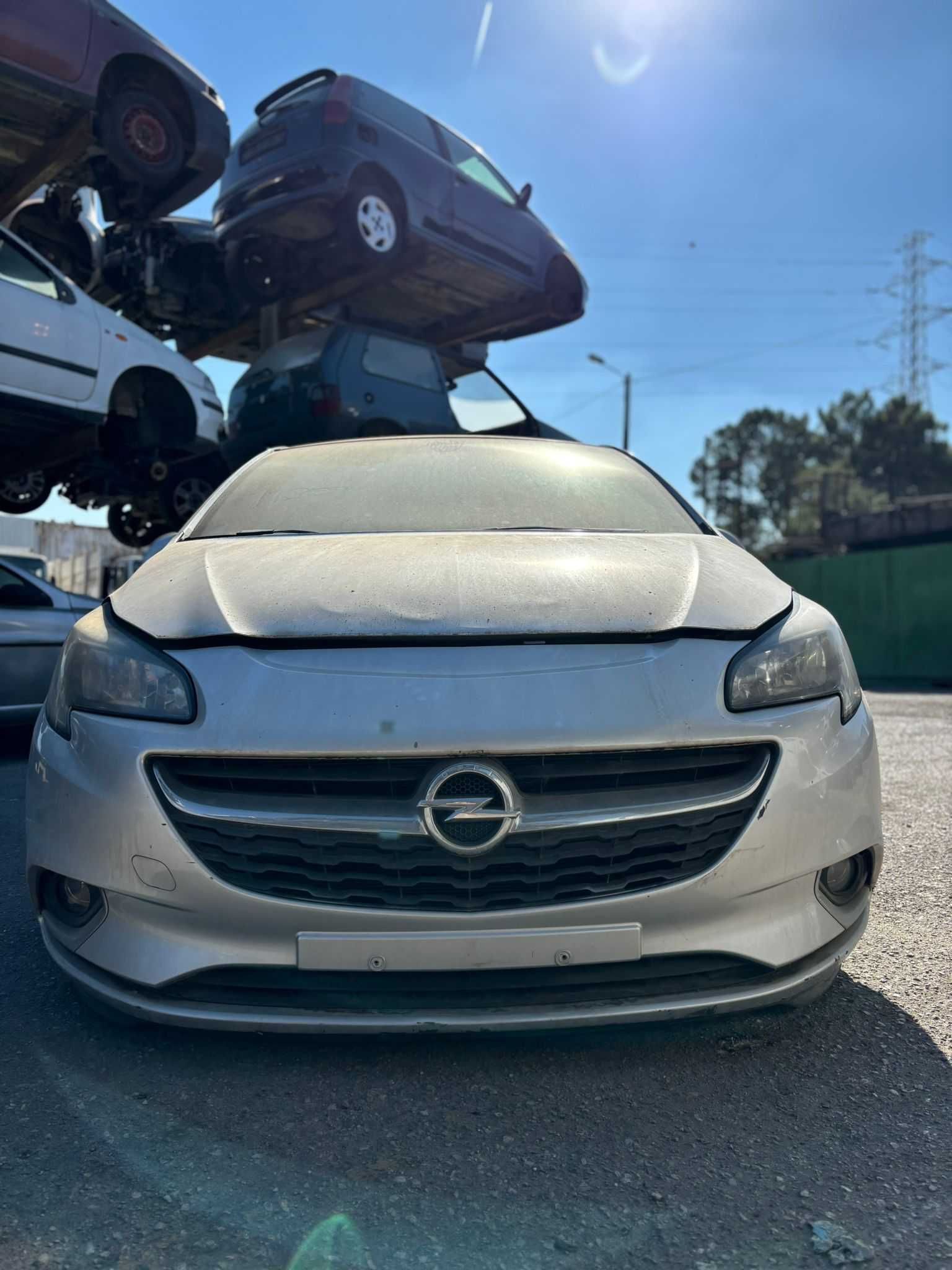 Opel Corsa E de 2015 PARA PEÇAS