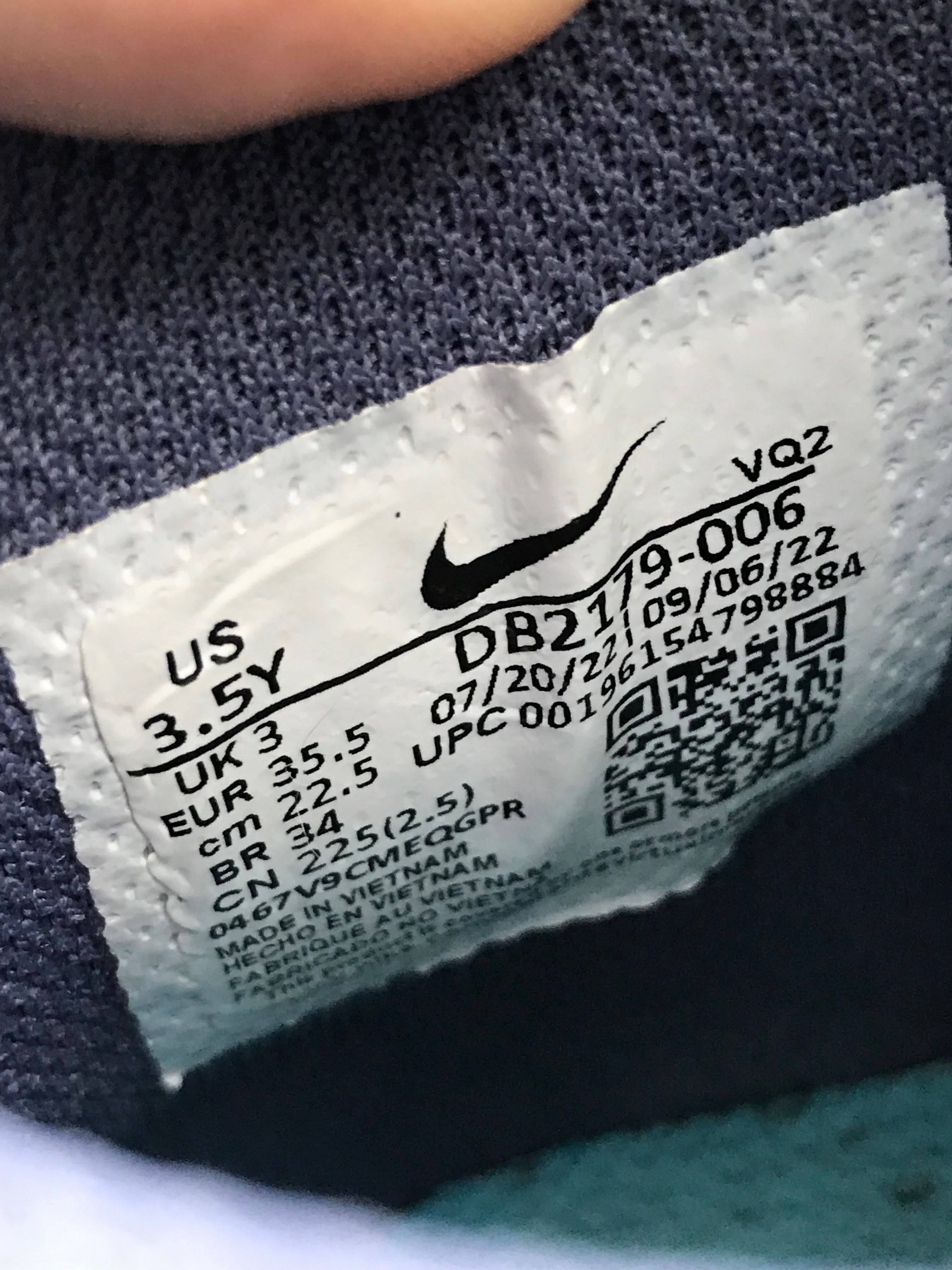 Nike Dunk базовые кроссовки 35.5 р найк