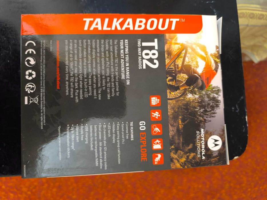 Рація Motorola T82
