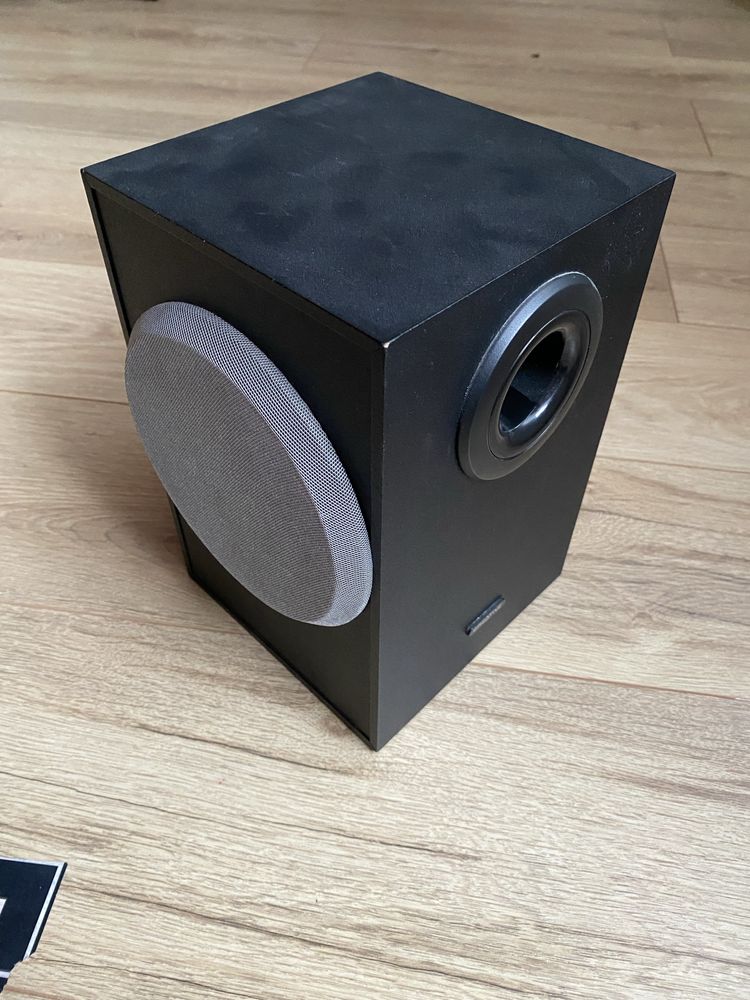 Creative inspire t3100 subwoofer bas
