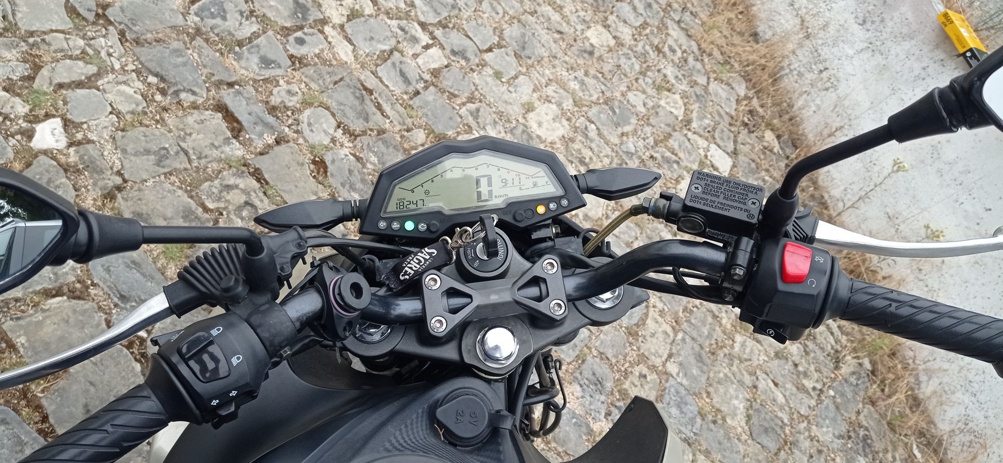 Sym NH x 125 poucos quilómetros