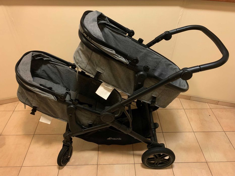 Детская коляска для двоих детей (двойни) Hauck Atlantic Twin