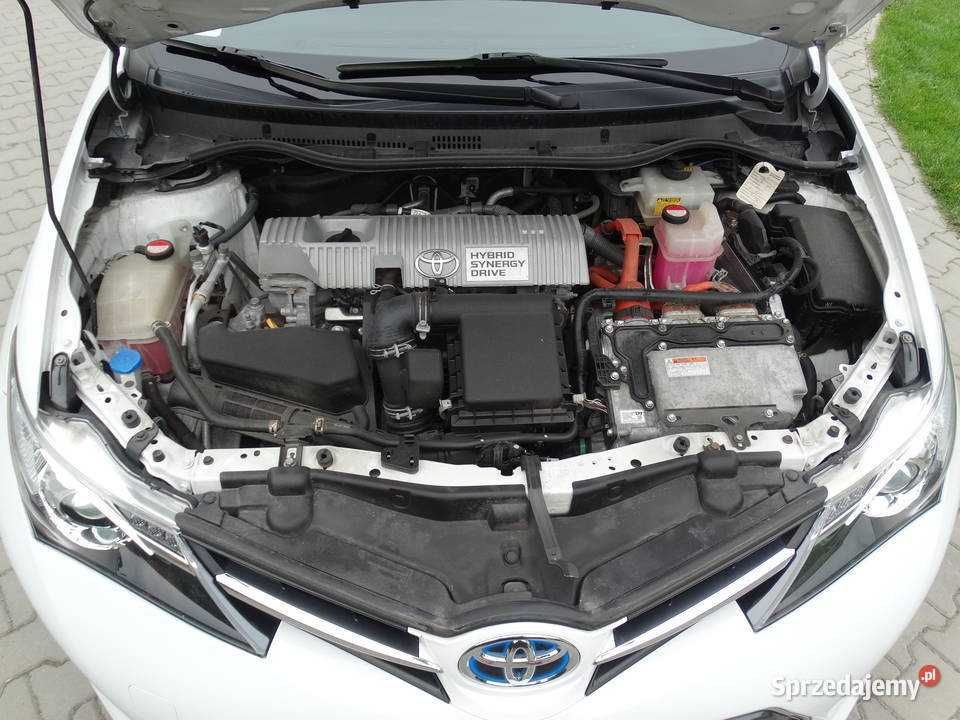 Toyota Auris, Hybryda, 2014/15,full opcja,89.000/km,IGLA
