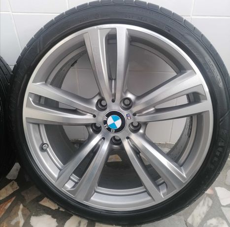 Jantes 19 BMW 442 M originais como novas com pneus e sensores PTMS