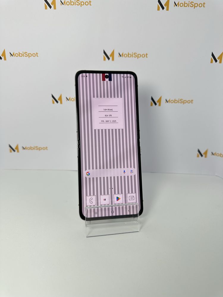 Samsung Galaxy Flip3 256GB “THOM BROWNE” Neverlock!