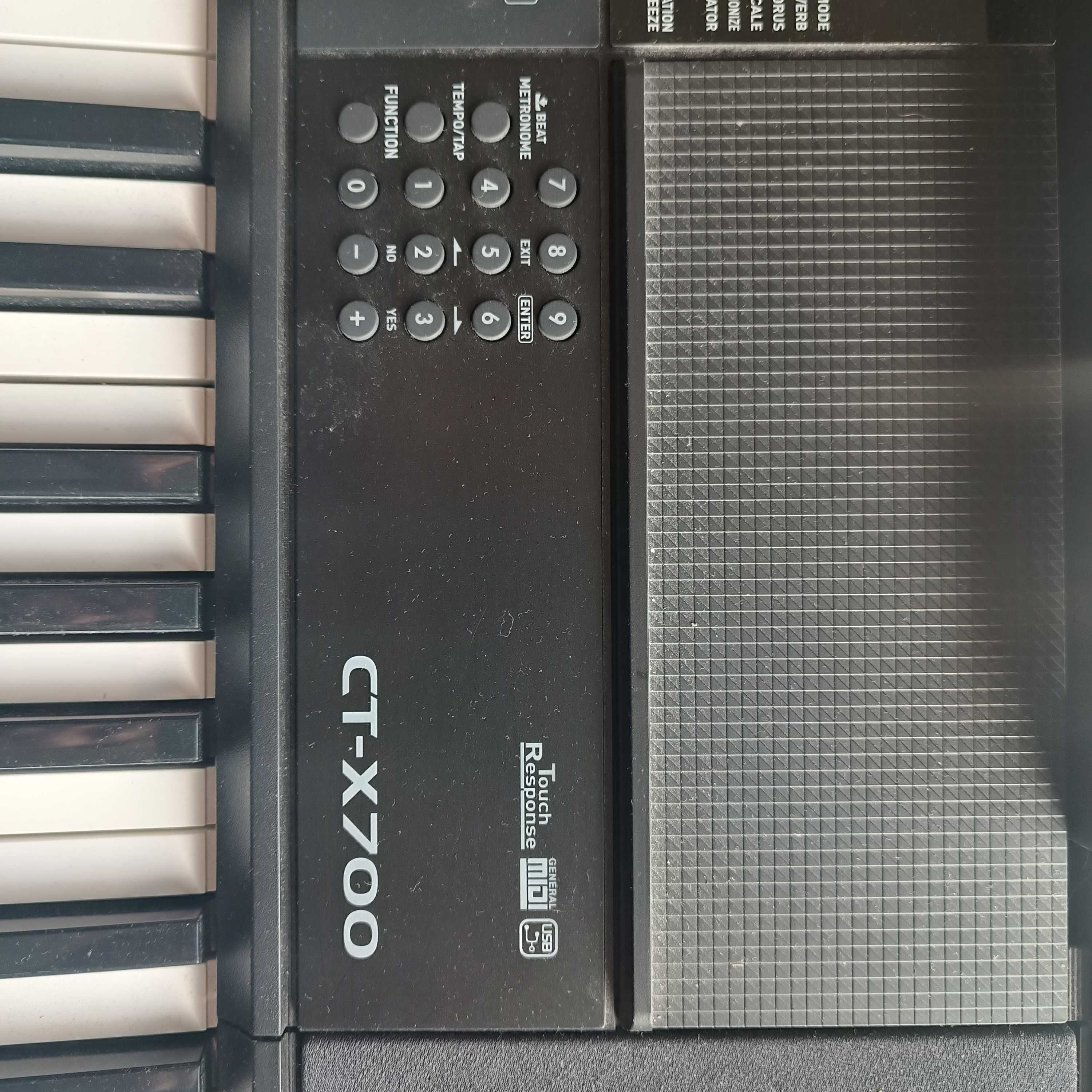 Keyboard Casio CT-X 700