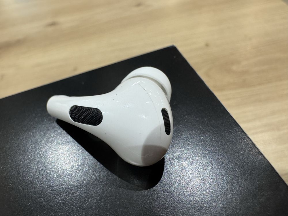 Продаю навушник AirPods PRO 2 лівий оригінал прдам наушник АирПодс про