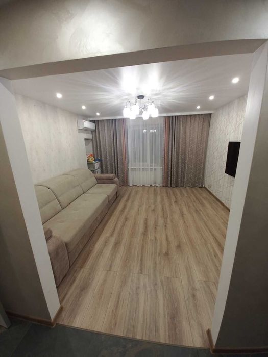 Продам 2к квартиру на ж/м Тополь