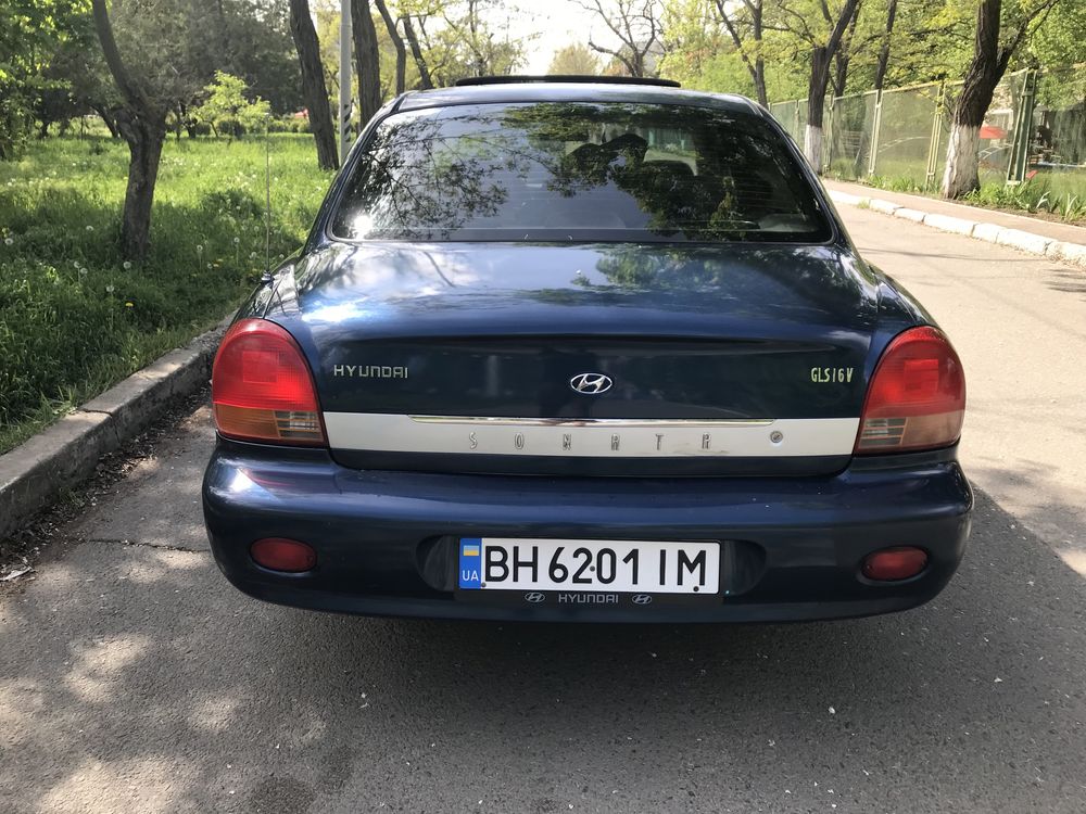 Hyundai Sonata 1999 2л АКПП газ/бензин